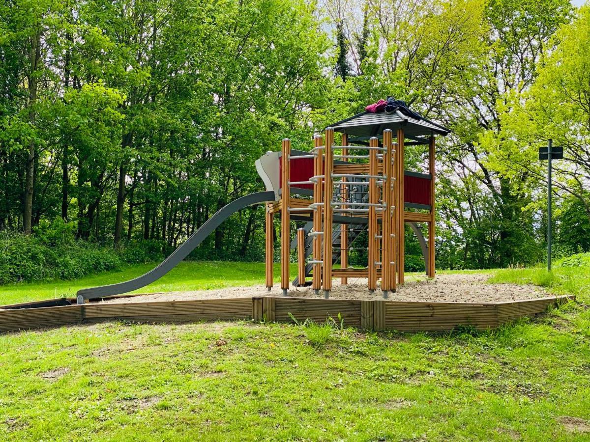 Fewo Sonnendeck Familien-Strandnah-Garten-Hunde-Sport-Und Schwimmbadnah-Hansapark Sierksdorf Exterior foto